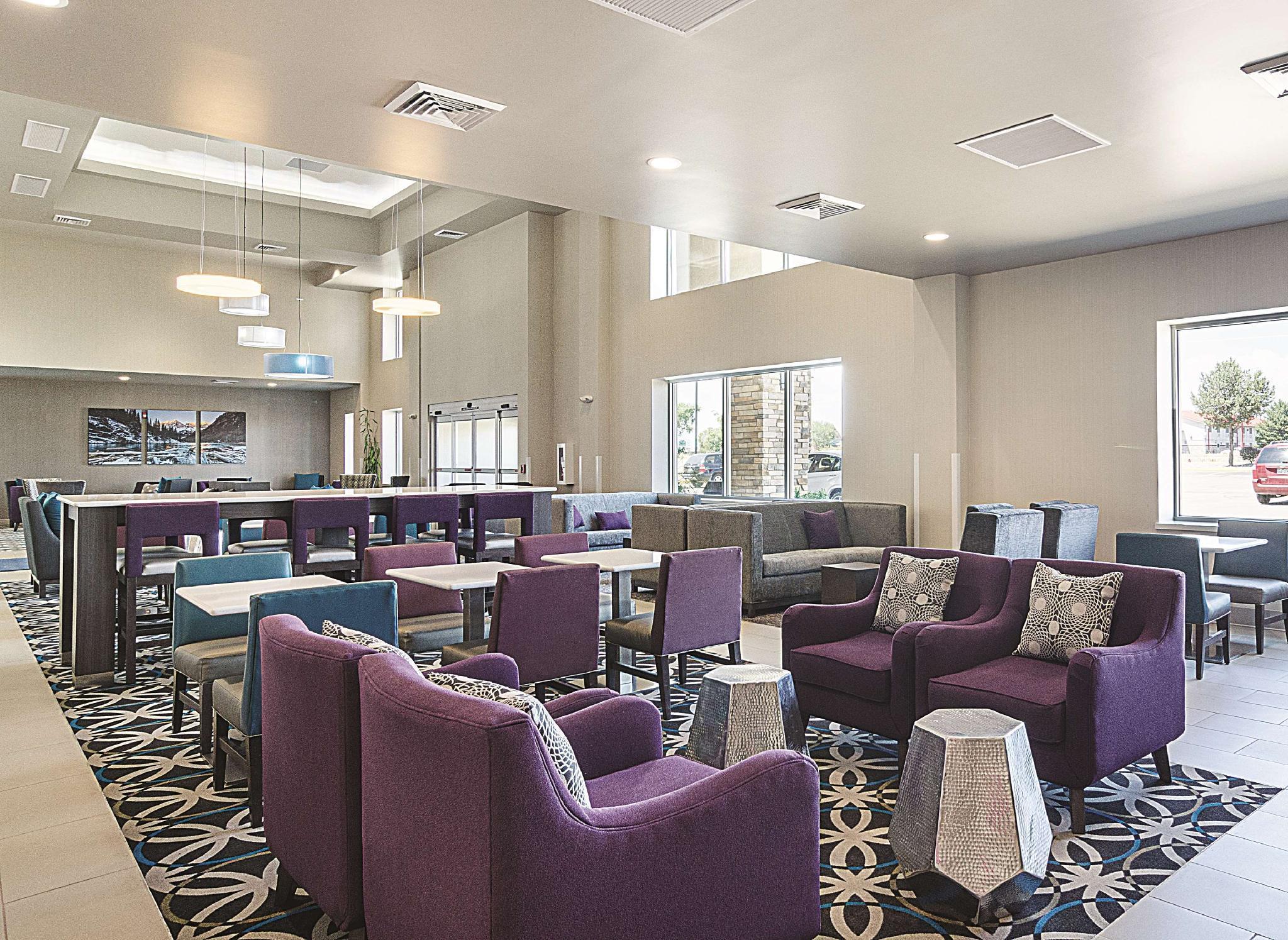 Hotel La Quinta & By Wyndham Fort Collins, Colorado 4*